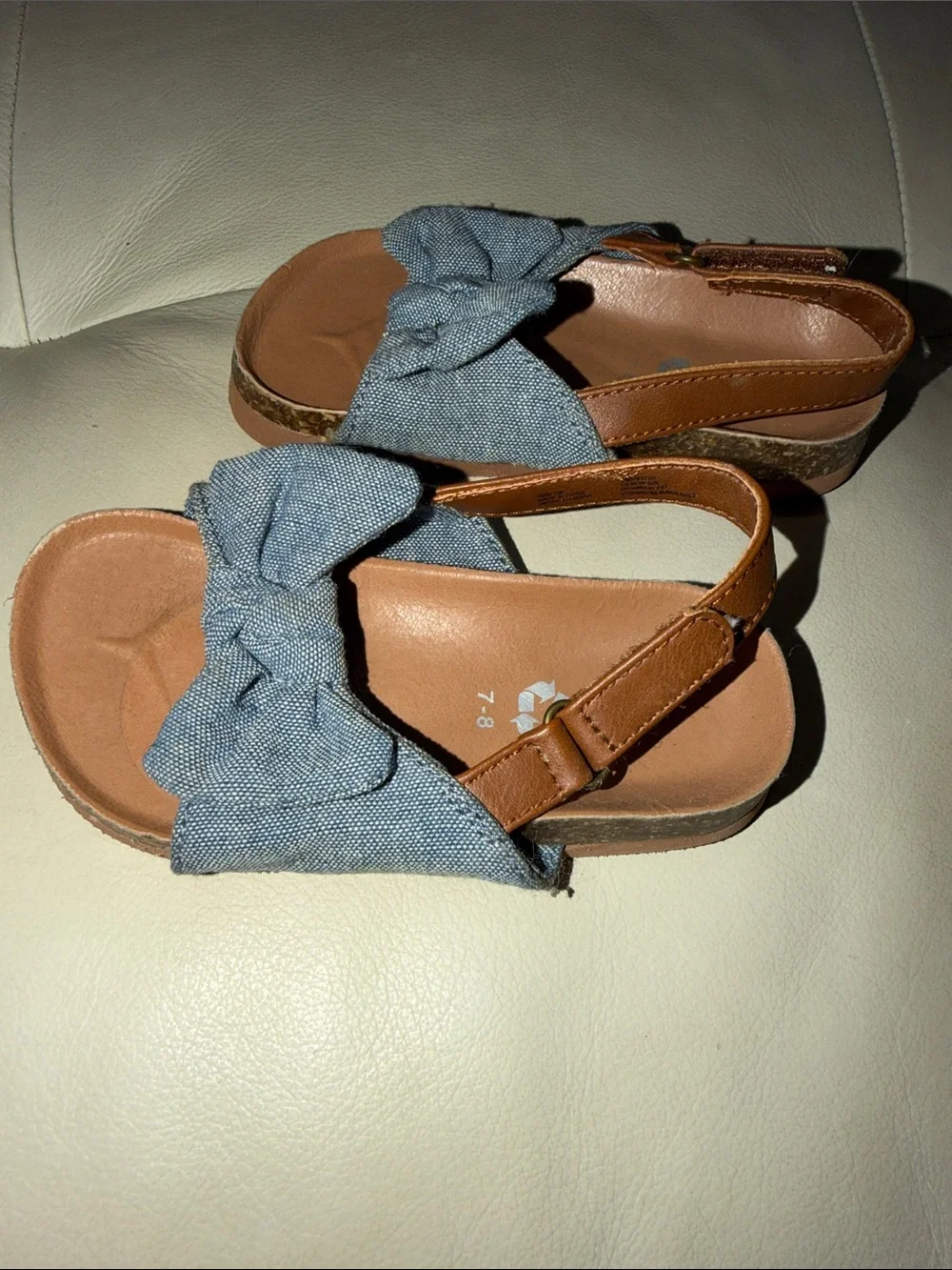 GAP cute sandals
